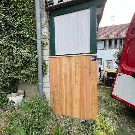 Schoene Mit Balkon