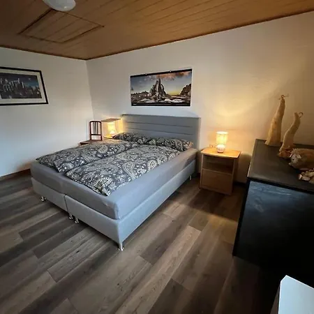 Schoene Mit Balkon Bachenberg