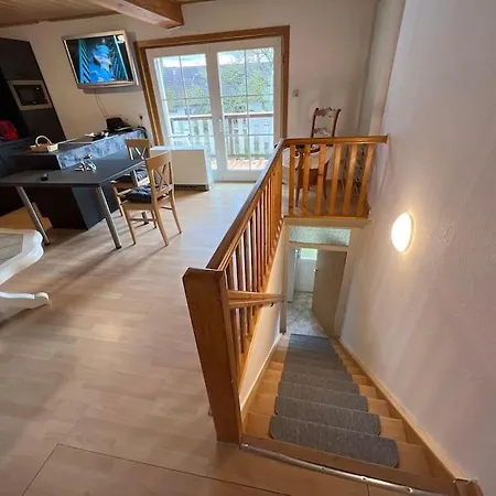 別荘 Schoene Mit Balkon *