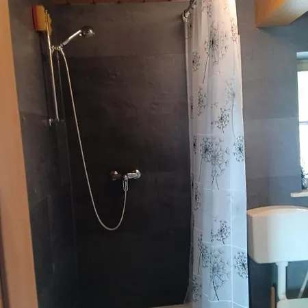 Casa vacanze Schoene Mit Balkon