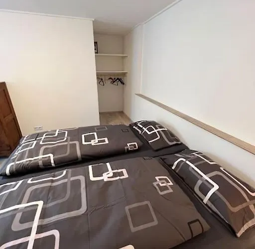 Semesterbostad Schoene Mit Balkon