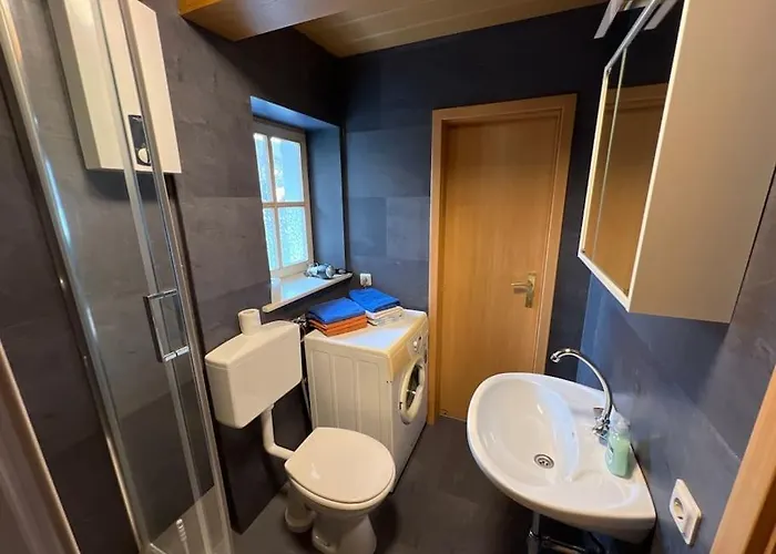 Semesterbostad Schoene Mit Balkon *